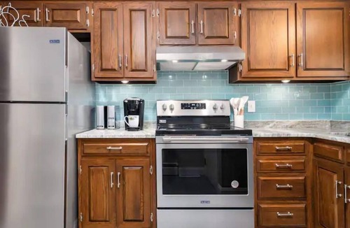 St Albans House | Updated clean Ranch with basement