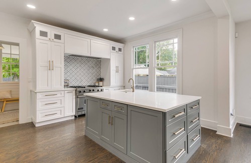 Columbus House | Updated Columbus Home < 3 Mi to Downtown!