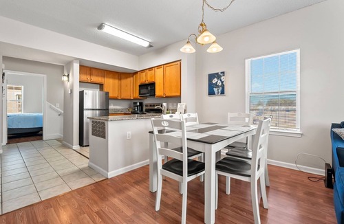 Red Hill Condo | Updated Condo in Legends Resort