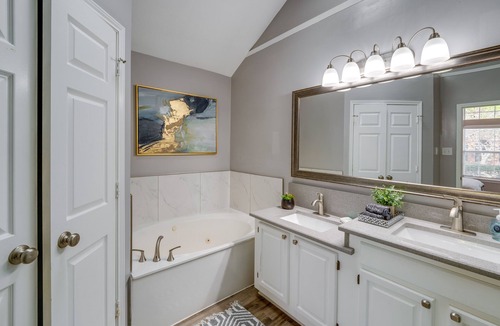 Coppell House | Updated Coppell Home w/ Fenced Yard & Gas Grill!