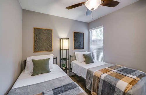 Coppell House | Updated Coppell Home w/ Fenced Yard & Gas Grill!