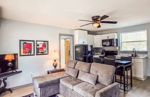 Checotah House | Updated, Cozy Cottage in the Heart of Checotah