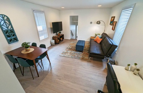 Delaware Apartment | Updated Downtown Apartment in Delaware, Ohio