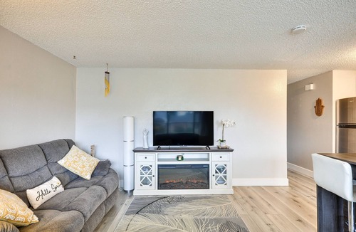 Evergreen House | Updated Duplex Home in Vancouver: Quiet Location