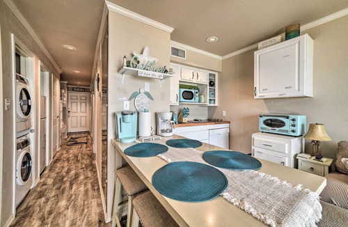 North Beach Condo | Updated Front Beach Condo w/Resort Amenities!