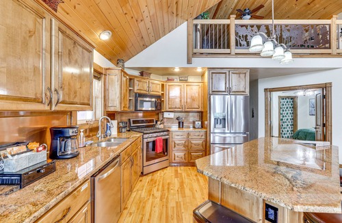 Garden Valley Cabin | Updated Garden Valley Home w/Fire Pit & Game Room