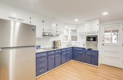 Bloomsbury House | Updated Getaway w/Sauna & Yard in Bloomsbury!