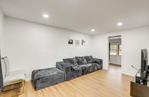 Bloomsbury House | Updated Getaway w/Sauna & Yard in Bloomsbury!