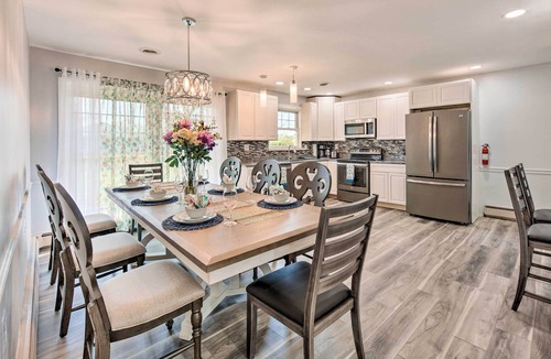 Palmyra House | Updated Home w/Pool Table ~ 4 Mi to Hershey!