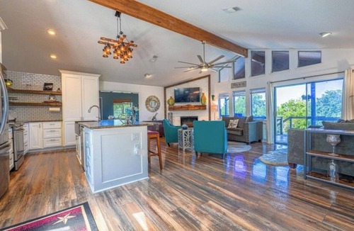 Whitney House | Updated home with Private Pool & Lake View View! Pet Friendly!