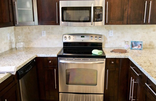 Key Largo House | Updated Key Largo Townhome Pool Saltwater Lagoon Beach Oceanfront Access
