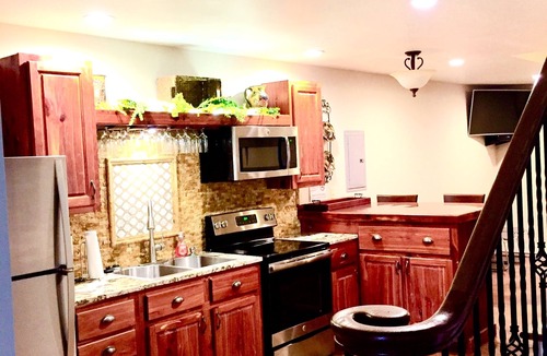 Dandridge House | Updated lake front 7 bdrm 5 bath home with views of the lake, Mtns, Marina