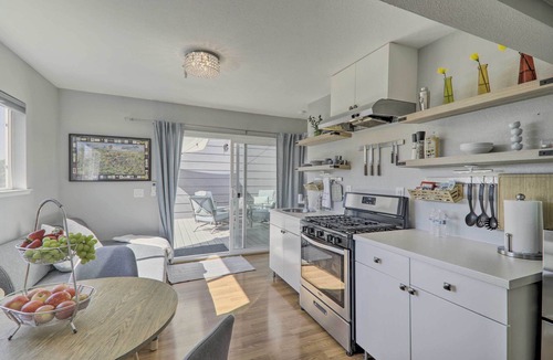 Livermore Apartment | Updated Livermore Apartment w/Private Deck!