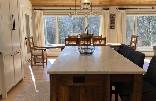 Stratton Mountain House | Updated luxury home on shuttle, with hot tub, sauna, fireplace, mountain views!