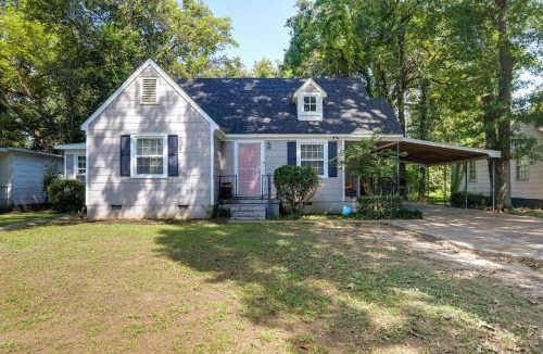 Greenwood House | Updated North Greenwood Cottage < 1 Mi to Dtwn!