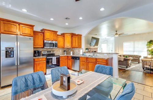 Oklahoma City Cottage | Updated Oklahoma City Home ~ 11 Mi to Bricktown!