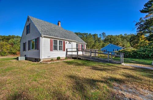 Plymouth House | Updated Plymouth Home < 2 Miles to Waterfront!