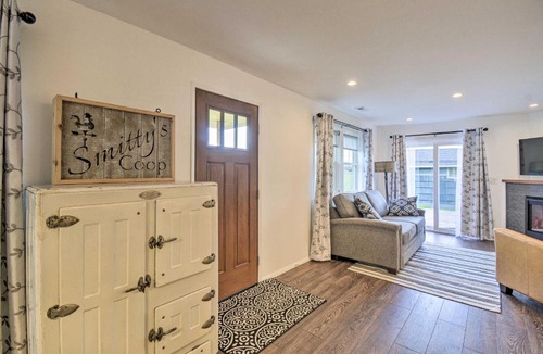 Retsil House | Updated Port Orchard Home, Walk to Waterfront