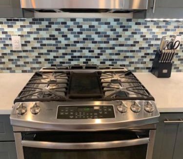 Spokane Valley House | Updated Spacious Home & Hot Tub
