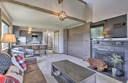 Granby Apartment | Updated Studio Loft in Granby: Epic Mountain Views