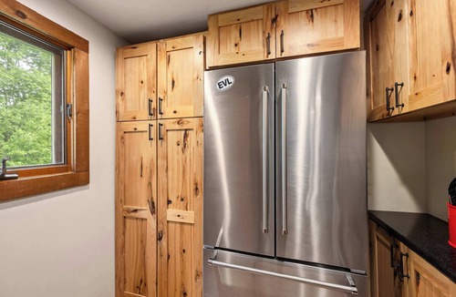 Ellicottville House | Updated townhome - Walk to Holiday Valley