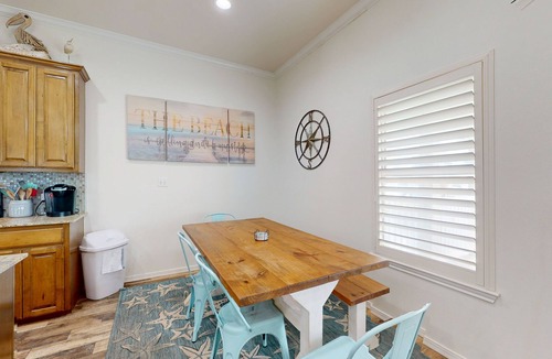 Bella Vista House | Updated waterfront home minutes to beach with patio & deck views - dog-friendly