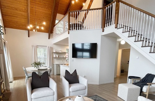 Weatherford Cabin | Updated Waterfront Lakehouse