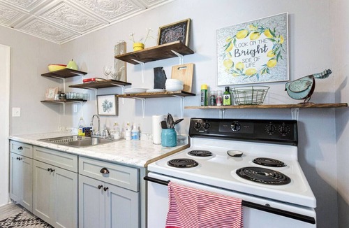 Athens Apartment | Updated, Wi-Fi, Coffee, Kitchen, Comfortable Bed
