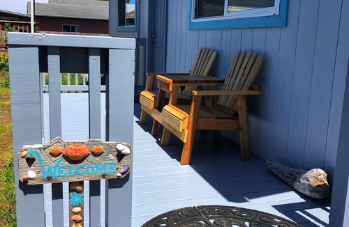 Pacific Beach House | Updates throughout, Large Studio-Style Beach Cabin