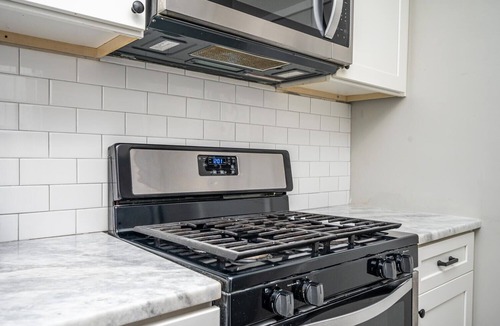 Downtown Atlanta Condo | Upgraded Atlanta Apartment Near Attractions