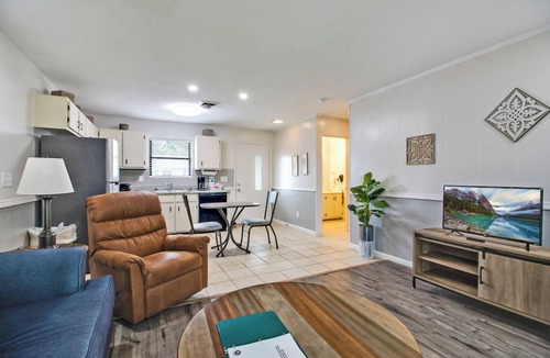 Lake Tansi Condo | Upgraded King Bed Romantic Retreat