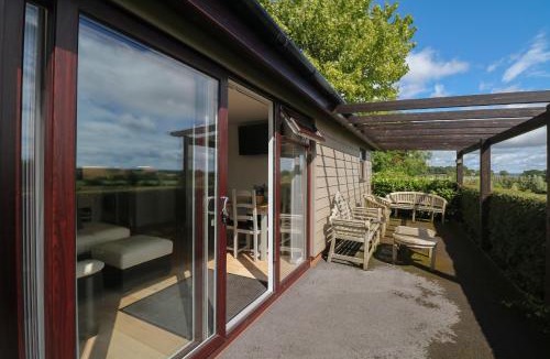 Farringdon House | Upham View