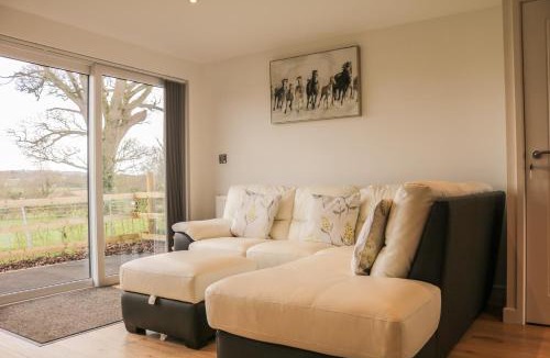 Farringdon House | Upham View