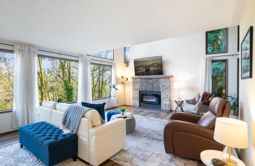 Kenmore House | Uplake Forest Retreat