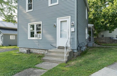 Watertown Apartment | Upper Apartment on Pine Street