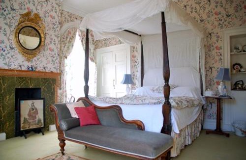 Kemerton Bed & Breakfast | Upper Court