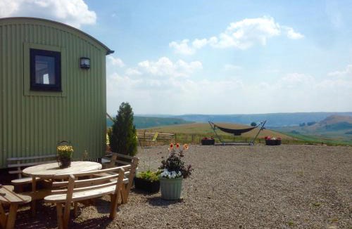 Disserth and Trecoed Cabin | Upper Gilwern Quarry Hut
