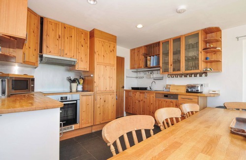 Trebetherick Cottage | UPPER GREN, pet friendly, character holiday cottage in Trebetherick