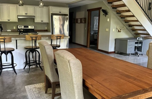Free Soil Cabin | Upper Hamlin Lake Cabin