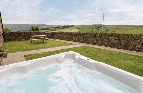 Saddleworth Cottage | Upper House Barn
