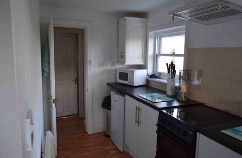 Port Ellen Cottage | Upper Imeraval Cottage Sleeps 6 Pet-Friendly