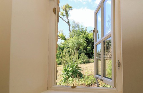 Coln St Aldwyns Cottage | Upper Mill Barn