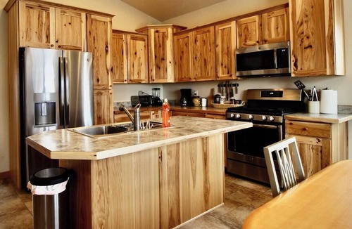 Whitehall House | Upper Ranch - 100 Acre Mountain Views