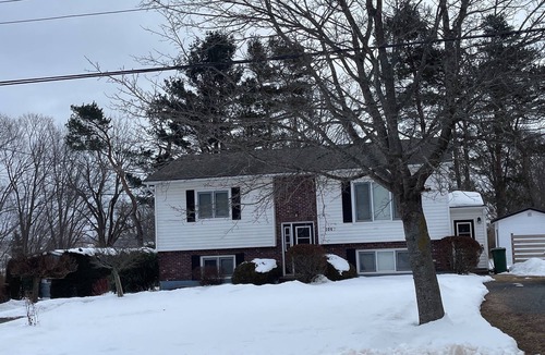 Port Williams House | Upper Unit 1067 Rawding