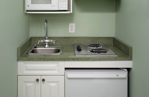 Central Park West Hotel | Upper West Side Apartment | Steps from Hudson River & Central Park