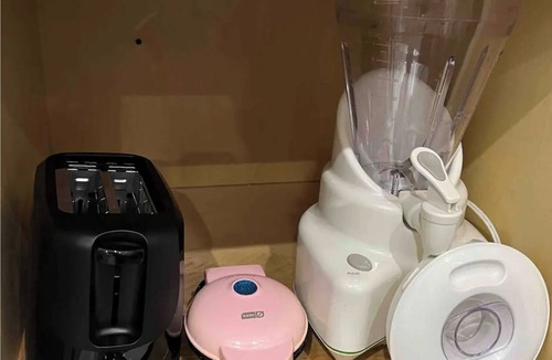 Inwood Apartment | Upper West Side NY Chic Spacious Apartment 1B 1B - Close to Everything!