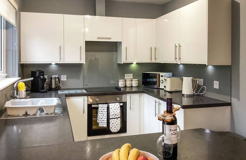 Ellon Cottage | Uppermill Farm Annex