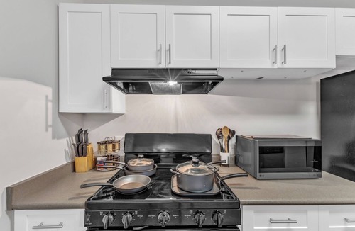 Southwest Raleigh Apartment | Upscale 1BR Suite to Downtown Raleigh