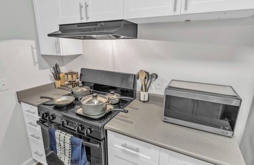 Southwest Raleigh Apartment | Upscale 1BR Suite to Downtown Raleigh