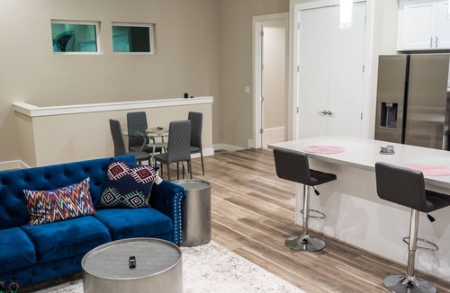 Spring Branch East House | Upscale 2 story home by the Galleria!